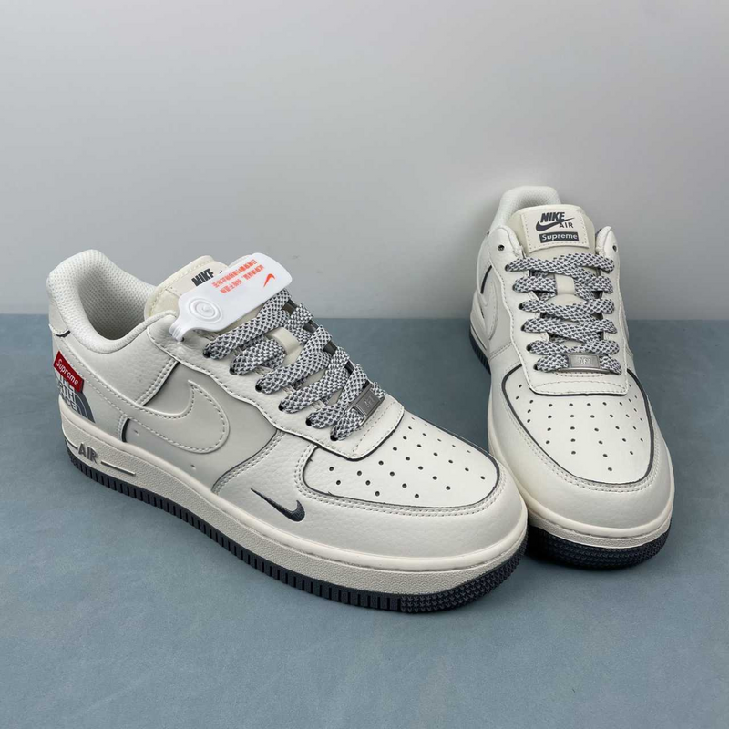 Air Force Supreme The North Face White