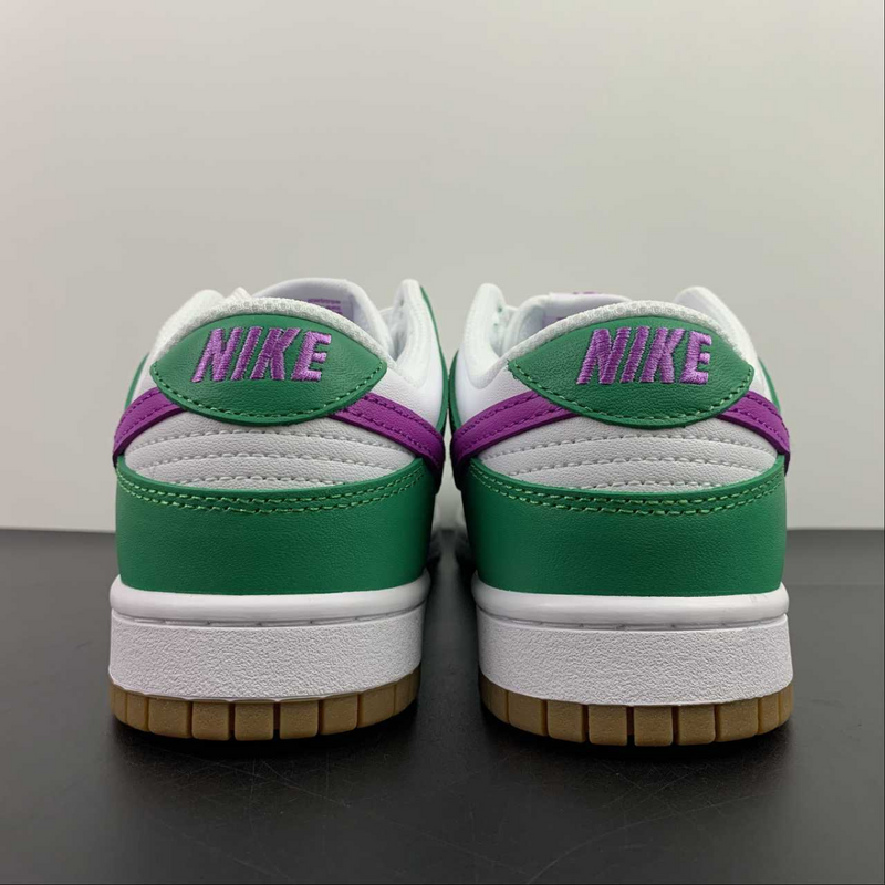 Dunk Low Joker