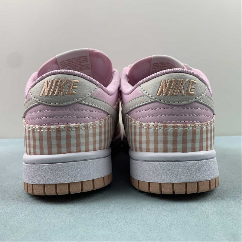 Dunk Low Pink Gingham