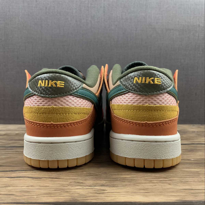 Dunk Low Scrap Archeo Brown