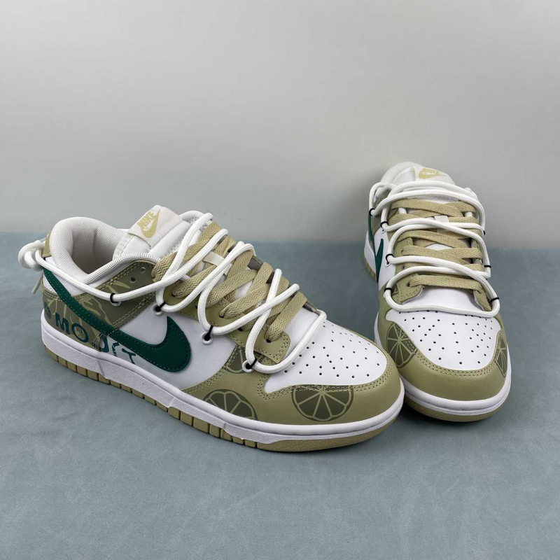 Dunk Low SB Mojito