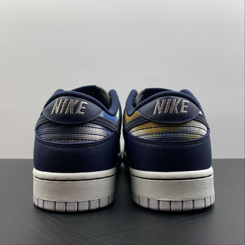 Dunk Low PRM Obsidian Graffiti