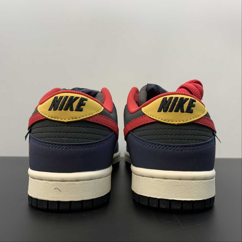 Dunk Low Snow Beach