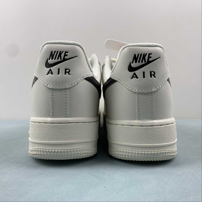 Air Force Retro Spray