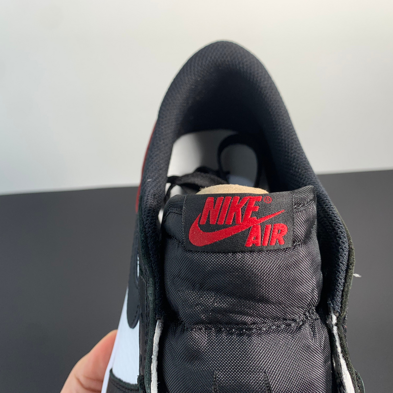 Air Jordan 1 Low Black Toe