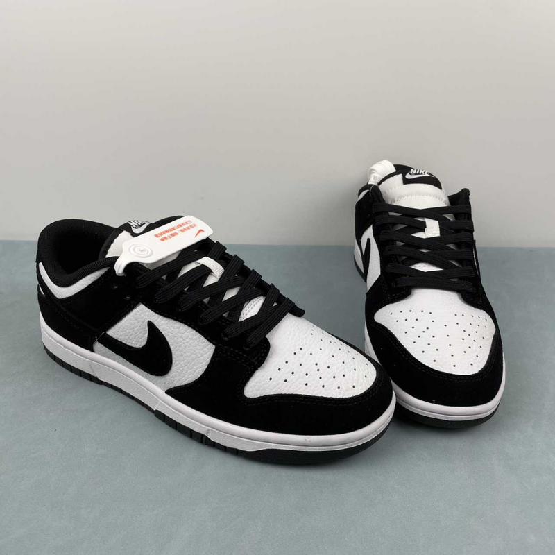 Dunk Low Suede Panda Preto