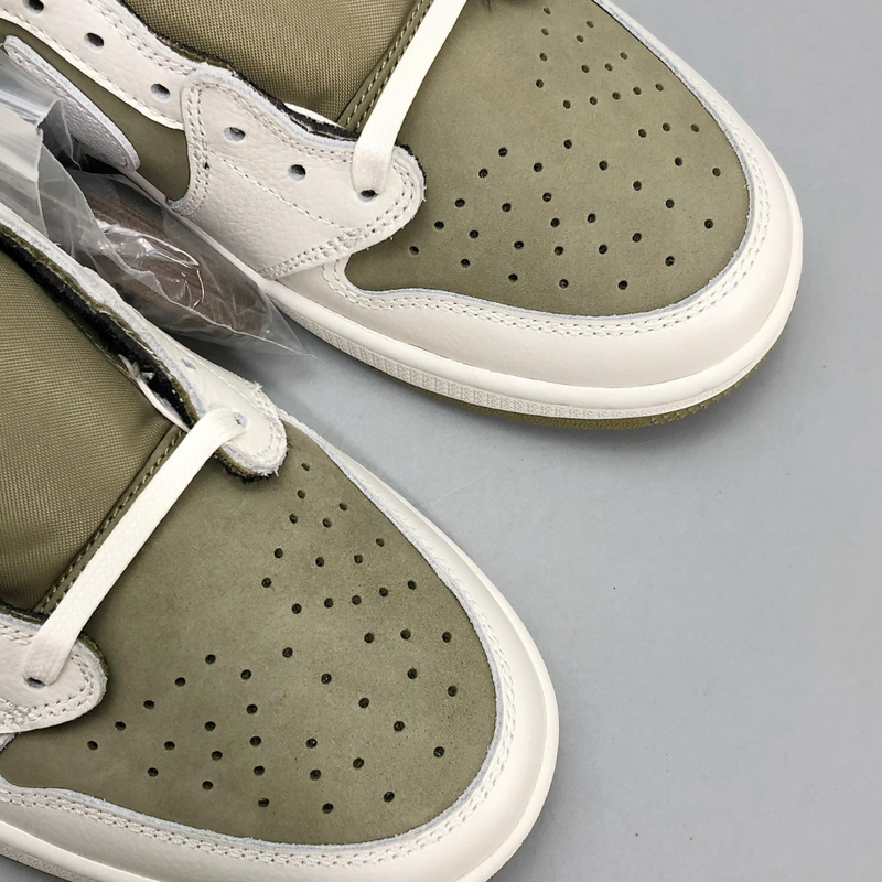 Travis Scott x Air Jordan 1 Low Golf Neutral Olive