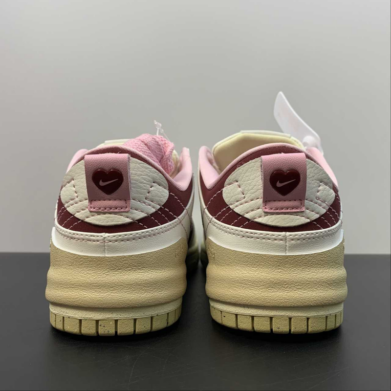 Dunk Low Disrupt 2 Valentine's Day