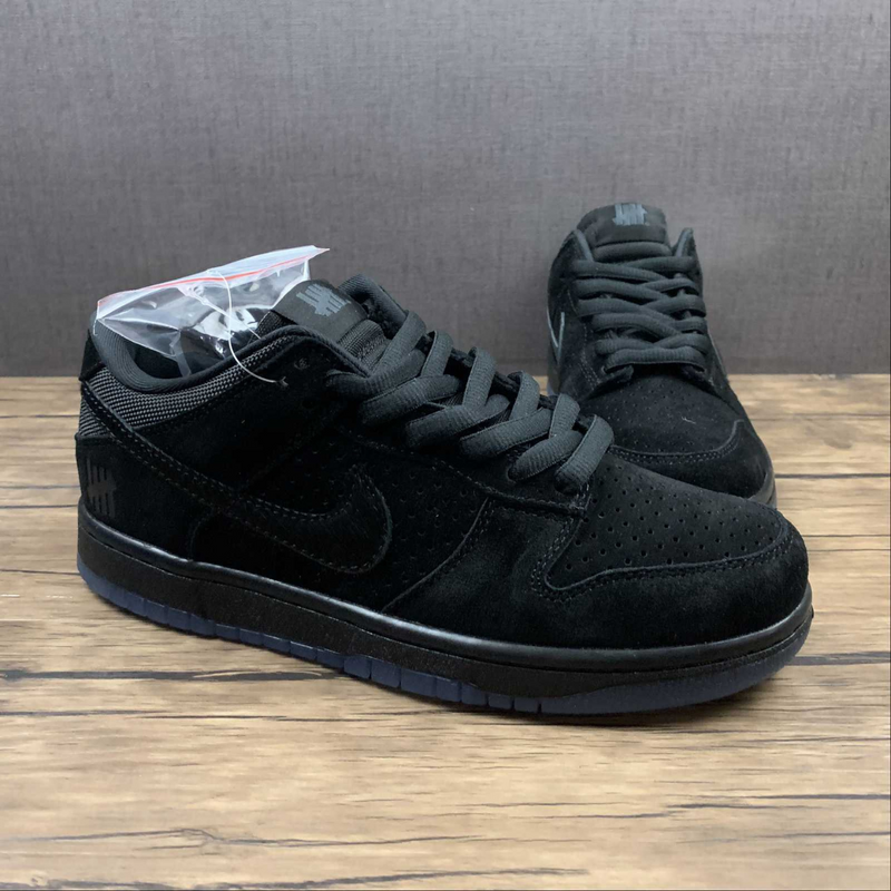 Dunk Low x Undefeated 5 On It