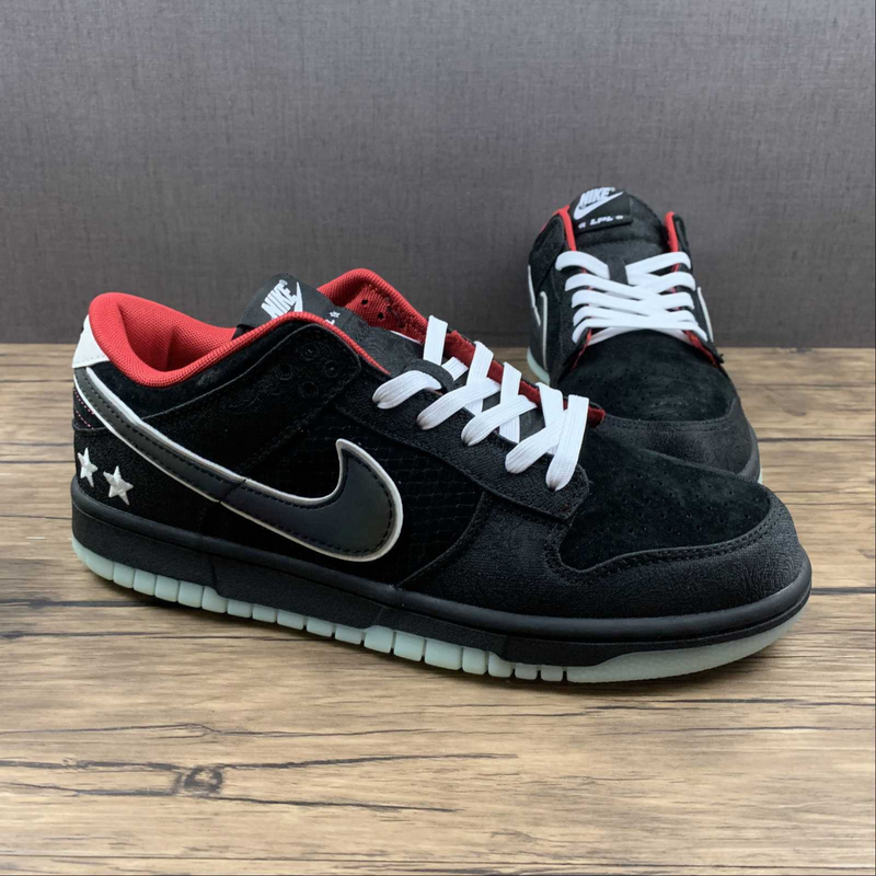 Dunk Low X League Of Legends