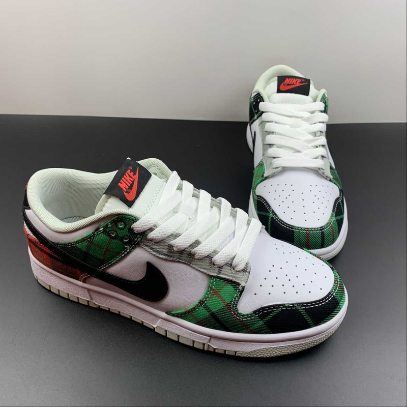 Dunk Low Tartan Plaid