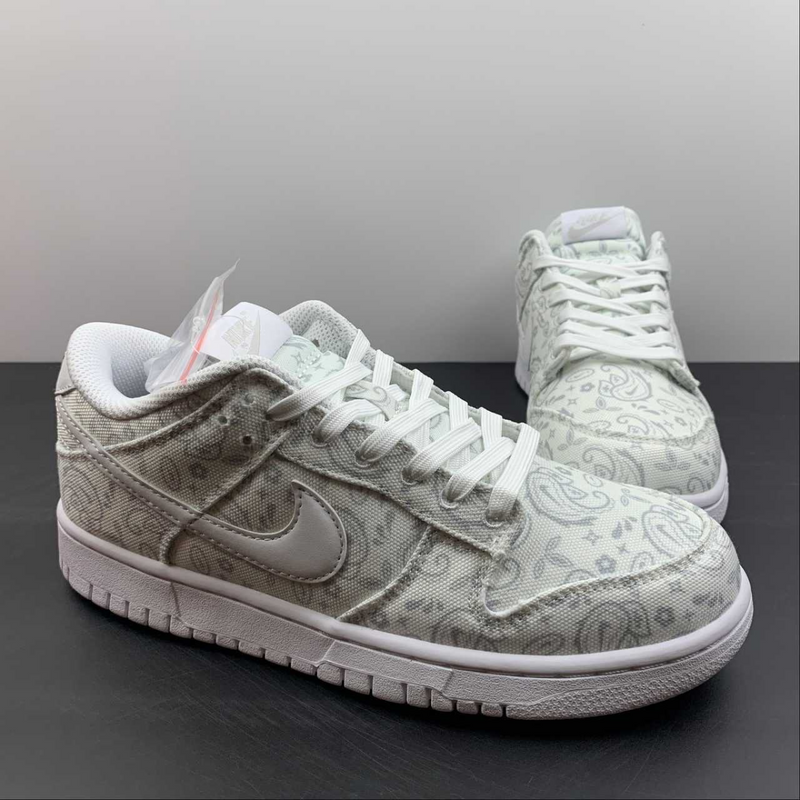 Dunk Low White Paisley