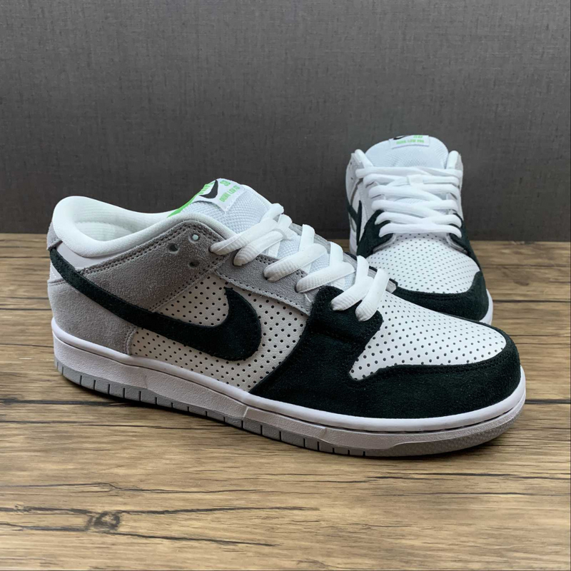 Dunk Low SB Chlorophyll