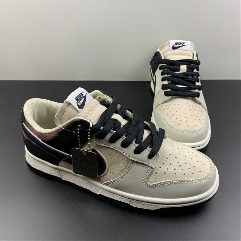 Dunk Low x Otomo Katsuhiro Steamboy Black Cream