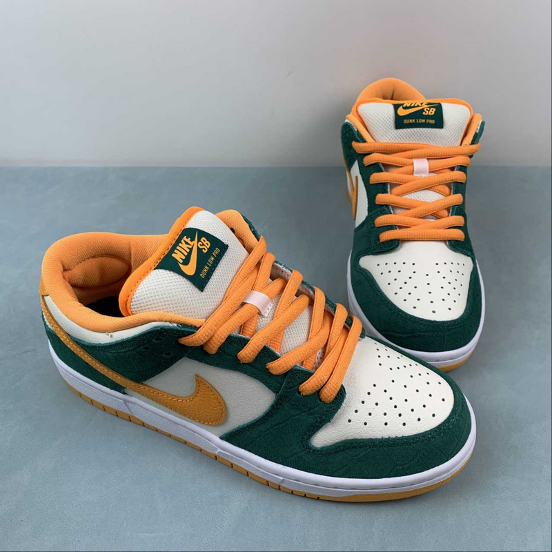 Dunk Low SB Legion Pine