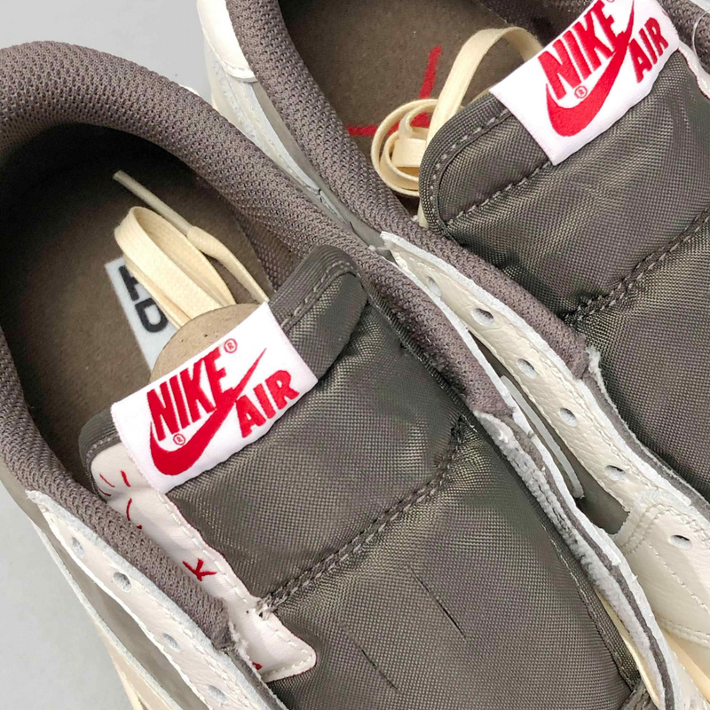 Travis Scott x Air Jordan 1 Low Reverse Mocha