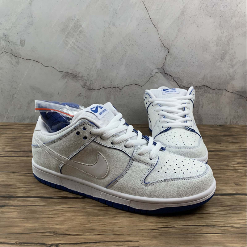 Dunk Low SB Premium Game Royal