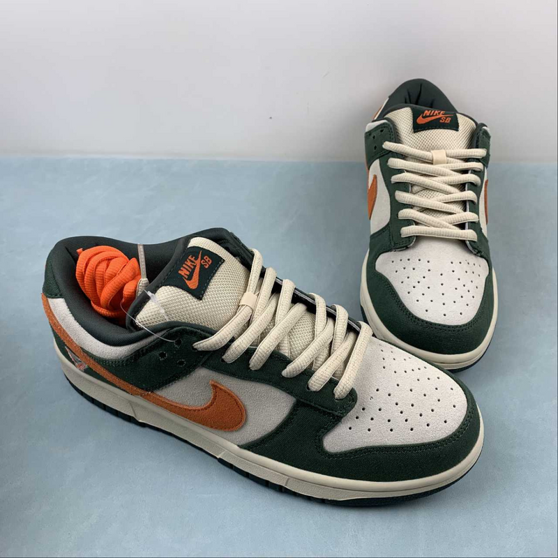 Dunk Low SB Eire