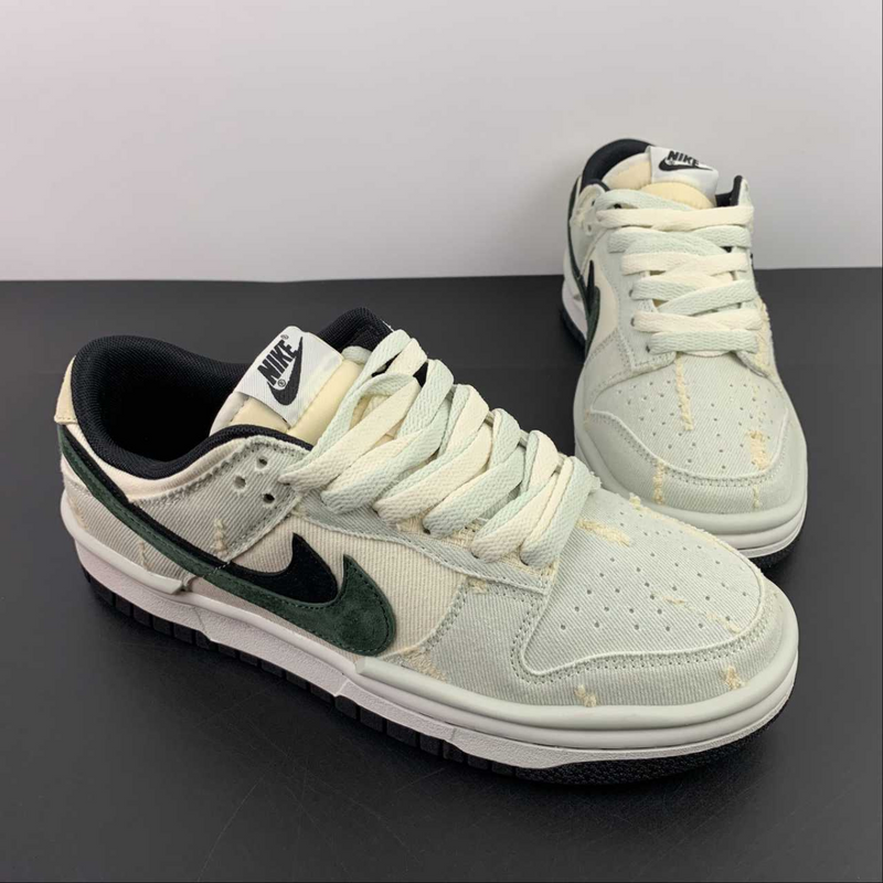 Dunk Low Vintage White