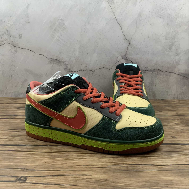 Dunk Low Premium Mosquito