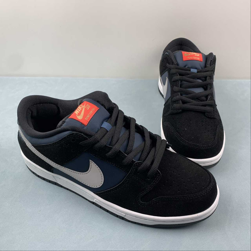 Dunk Low SB Black New Slate